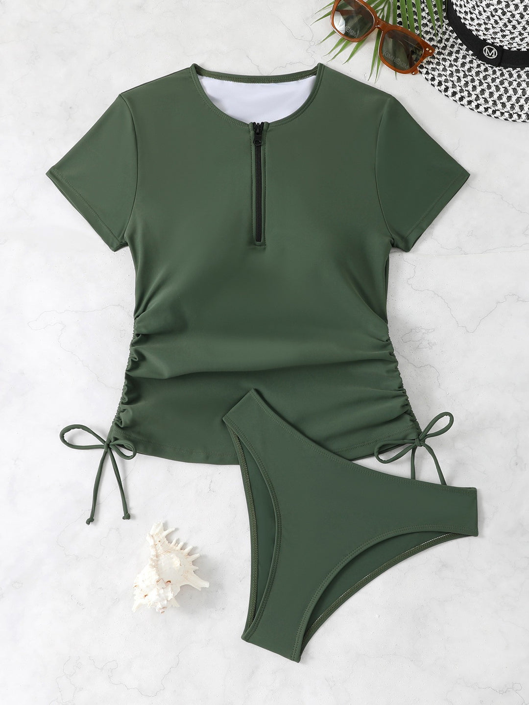 Ladies sporty two-piece swimsuit with zip and adjustable cut Mune Fashion