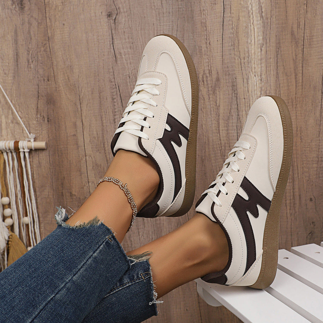 Women's Stylish Casual Sneakers with Breathable Upper Material Structure and Non-Slip Sole Mune Fashion
