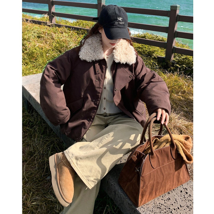 Women's Oversize Short Jacket with Teddy Collar and Flap Pockets Mune Fashion