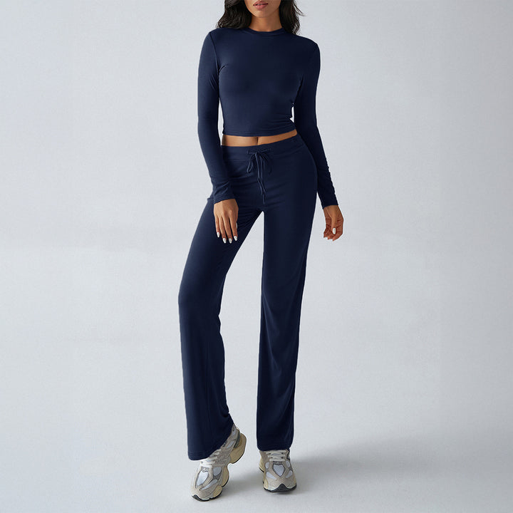 Women's fitted long sleeve crop top and wide lounge pants in a two-piece set made of stretch jersey Mune Fashion