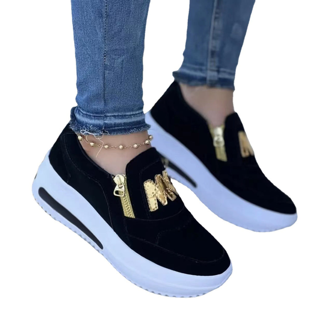 Women's Slip-On Platform Sneaker with decorative metal zipper and logo application Mune Fashion