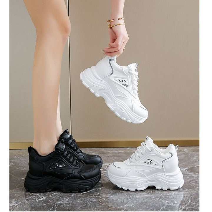 Women's Sporty Chunky Sneakers with Robust Profile Sole Mune Fashion