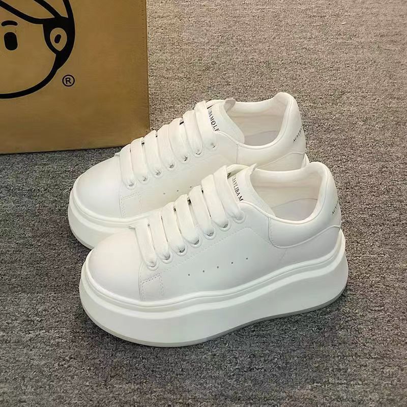 Women's fashionable platform sneakers by Mune Fashion