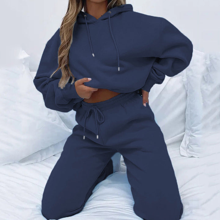 Women's Cropped Hoodie Jacket and High-Waist Jogging Pants Set made of French Terry with Elastic Waistband Mune Fashion
