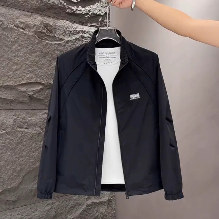 Men's Lightweight and Breathable Outdoor Jacket Mune Fashion