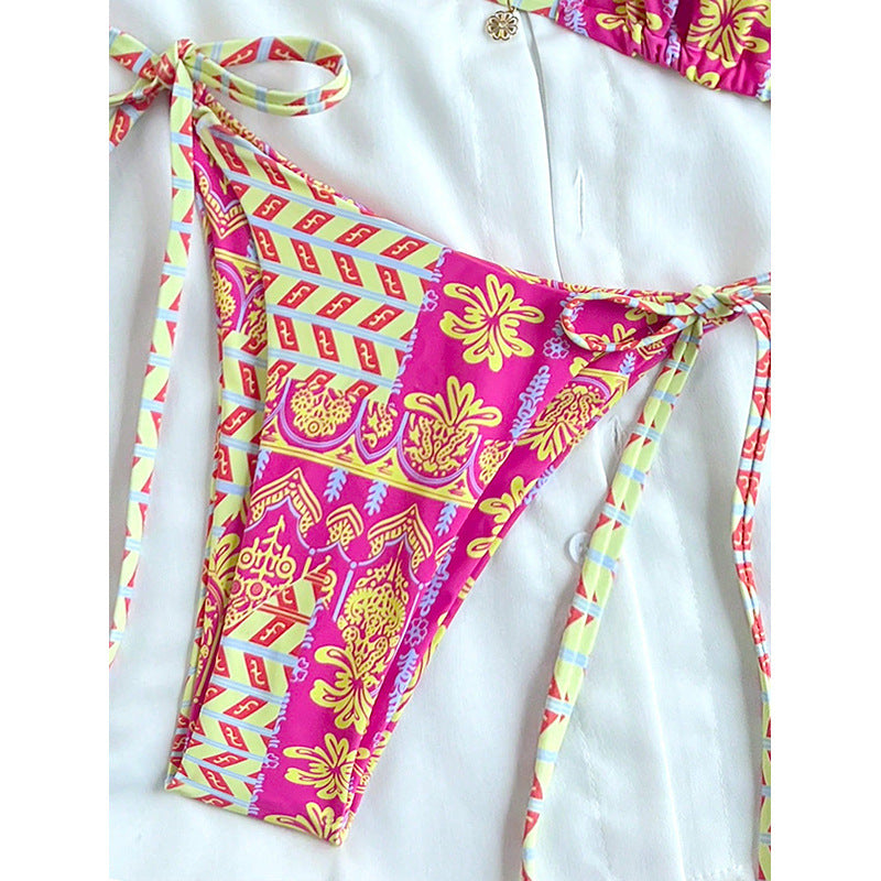 Ladies triangle bikini with playful pattern and adjustable lace-up details Mune Fashion