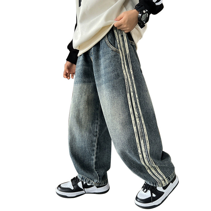 Unisex casual baggy jeans with side stripes Mune Fashion