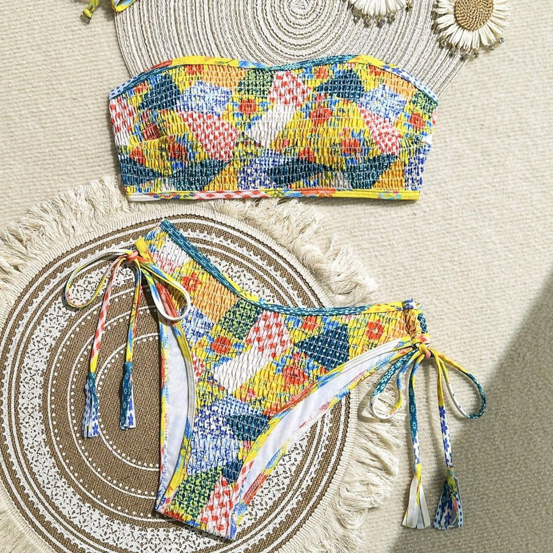 Women's bandeau bikini with playful design and side tying band Mune Fashion