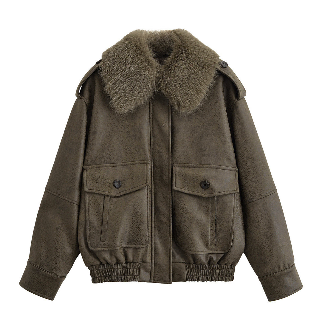Women short-cut bomber jacket with voluminous faux fur collar and applied flap pockets Mune Fashion