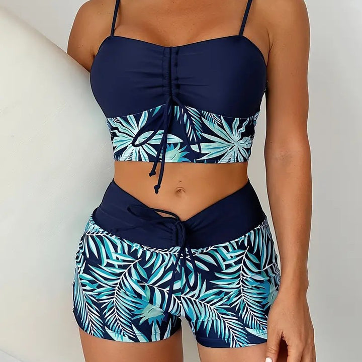 Women's Sporty Bikini Top with Shorts Mune Fashion