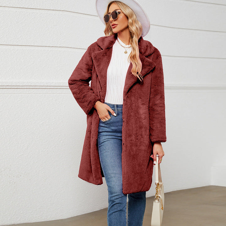 Women's Elegant Faux Fur Coat with Deep Collar Mune