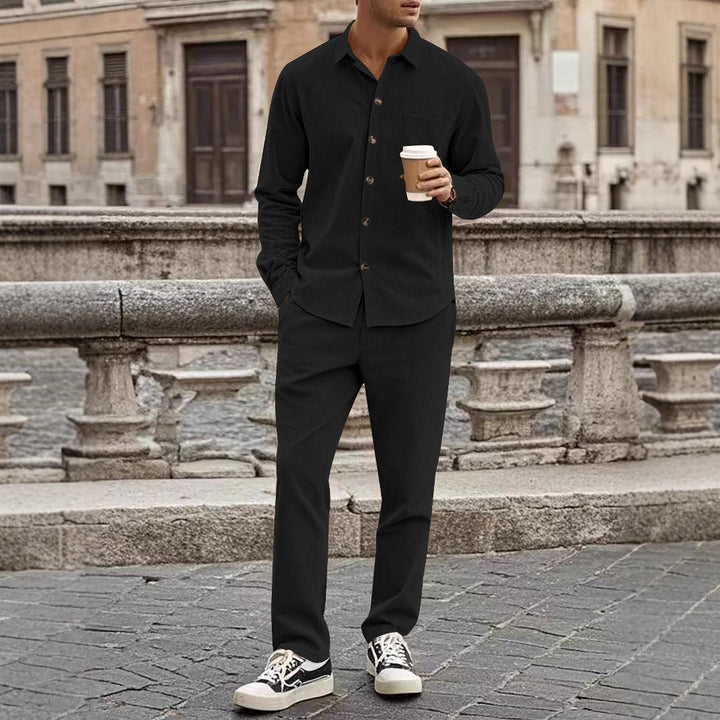 Men's Elegant Leisure Suit with Stylish Shirt and Comfortable Pants Mune