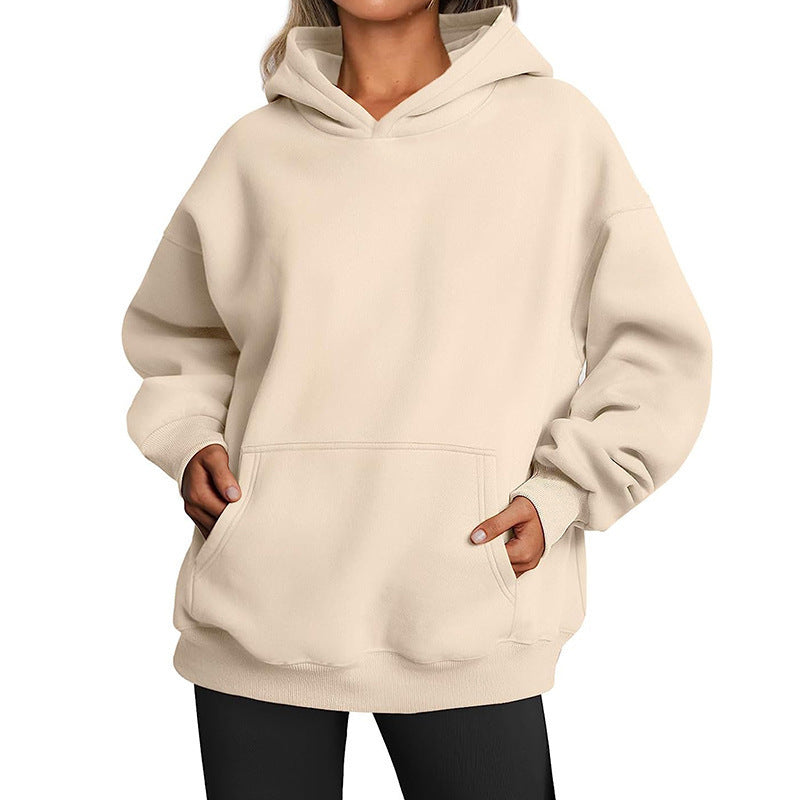 Women's oversized hooded sweatshirt made of soft cotton blend with kangaroo pocket Mune Fashion