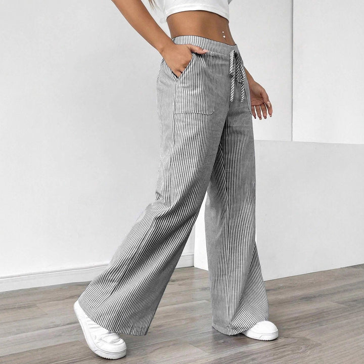 Ladies soft high-waist lounge pants with wide leg drawstring and patch pockets Mune Fashion