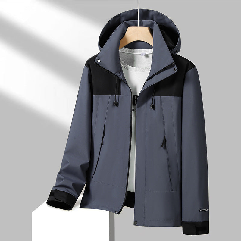 Men's Lightweight Softshell Jacket with Contrast Shoulder, Adjustable Hood and Water-Repellent Membrane Mune Fashion