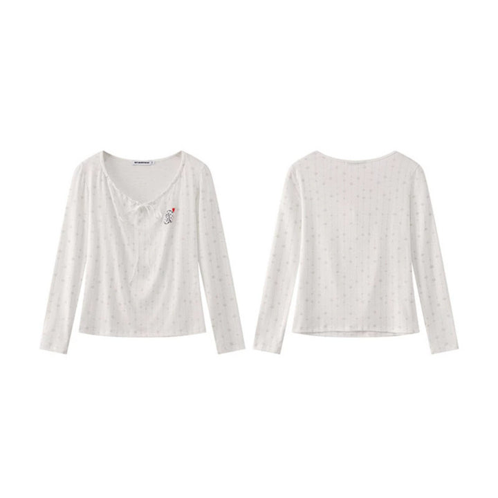 Women's long-sleeve shirt with lacing at the neckline, fine star jacquard, and heart emblem Mune Fashion