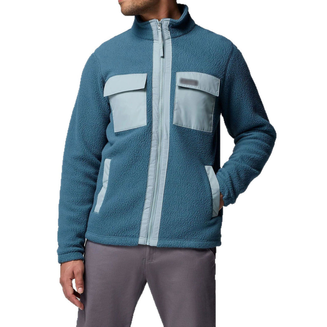 Men's fleece jacket with practical pockets