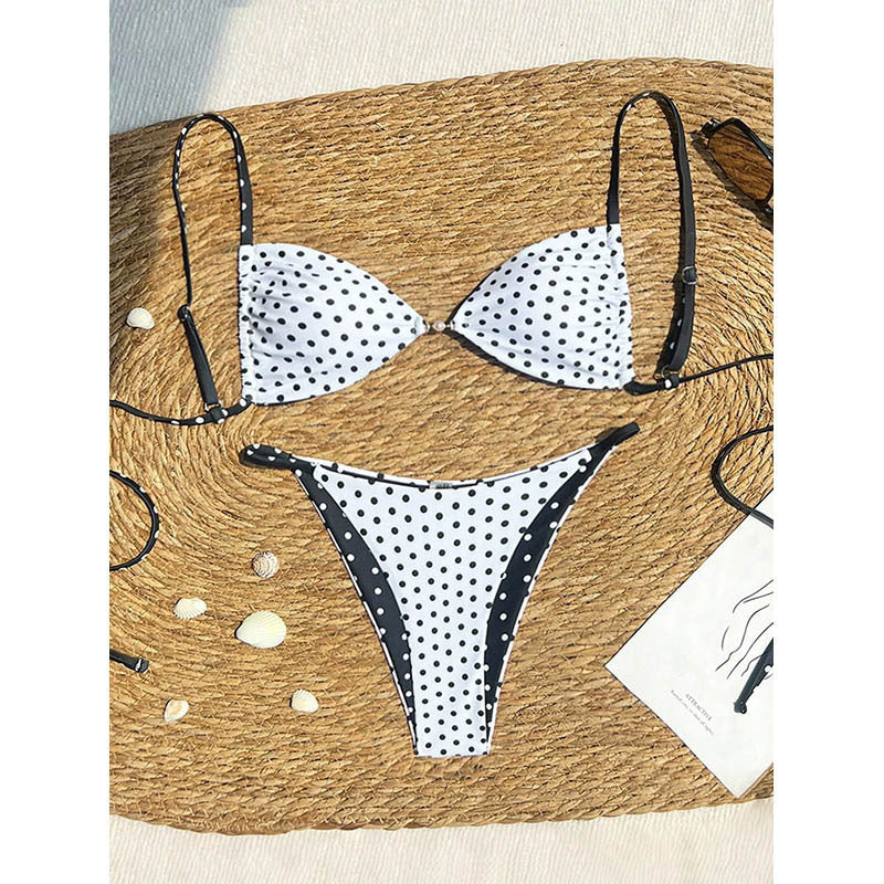 Women's triangle bikini with playful polka dot pattern and adjustable straps Mune Fashion