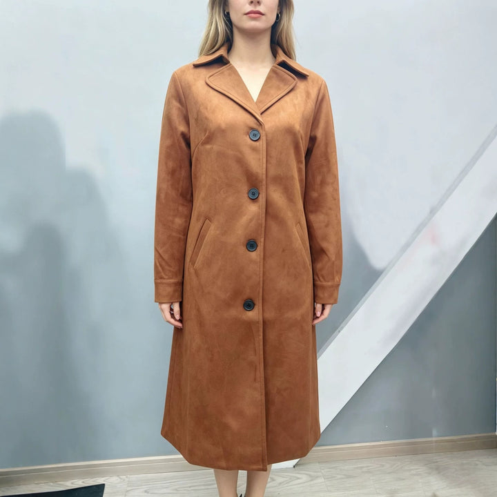 Ladies nan longer velour imitation coat with classic lapels, distinctive button placket and angled pockets Mune Fashion