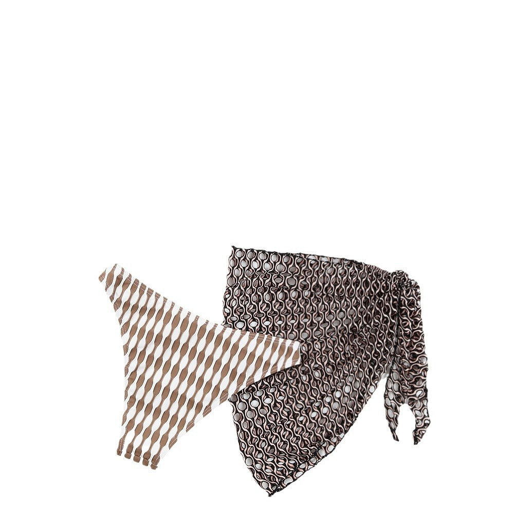 Women's bikini set with trendy knotted design and airy wrap look Mune Fashion