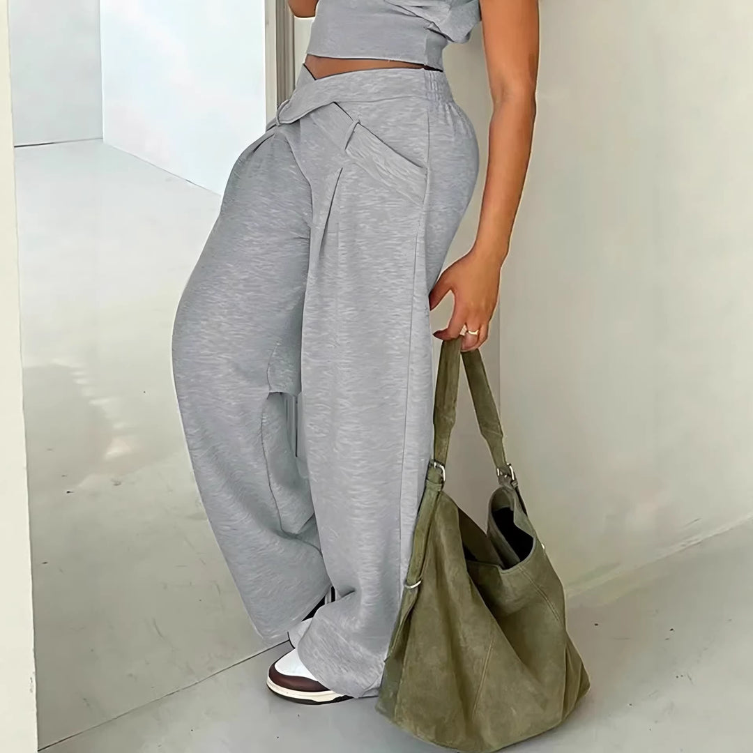 Women's Loose High-Waist Pants with Wrap Waistband, Decorative Belt and Waist Cut Drune