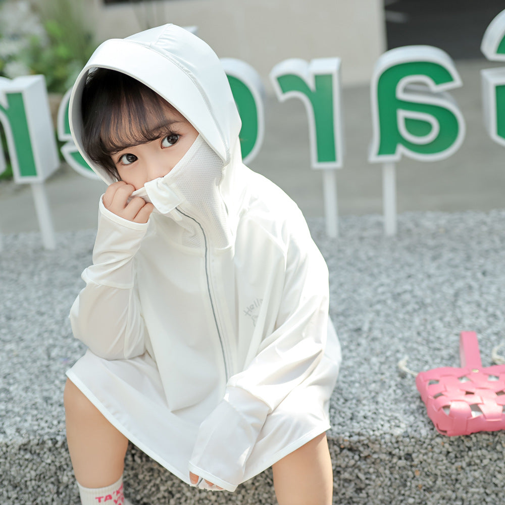 Women's Lightweight Sports Jacket with Hood and Breathable Properties Mune Fashion