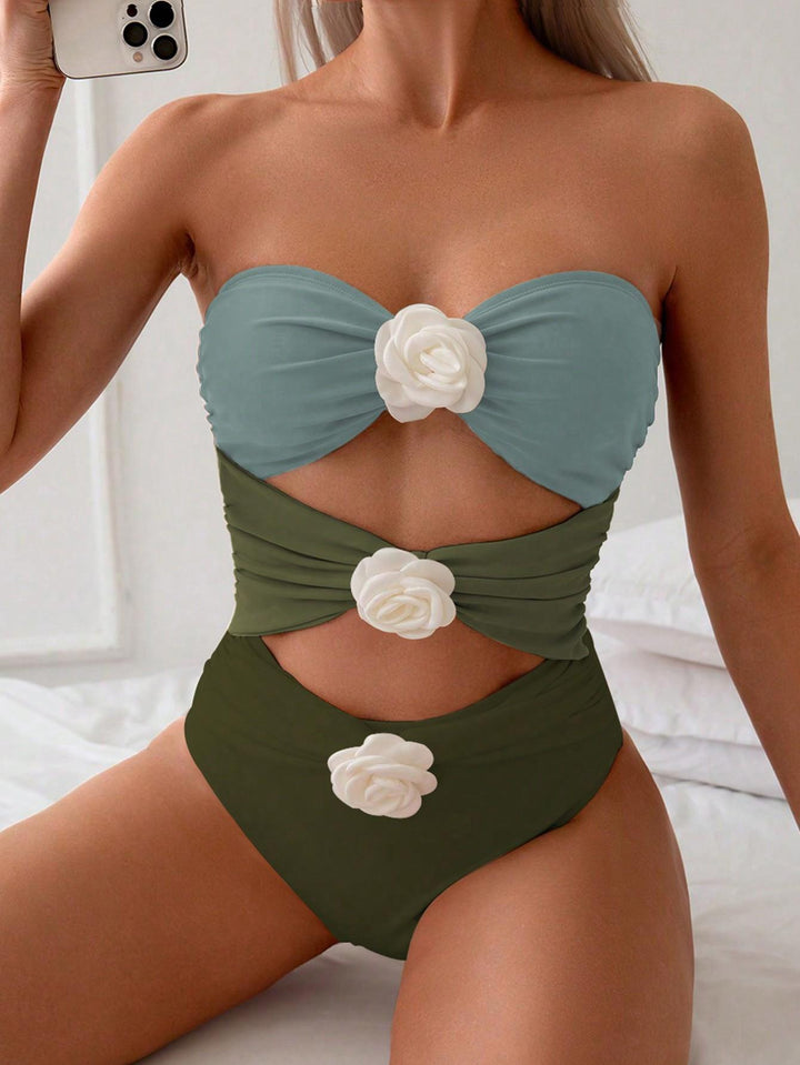 Women's bandeau swimsuit with elegant ruffles and floral accents Mune Fashion