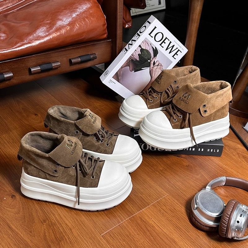 Women's Platform Sneakers with Fashionable Pleat Design and Comfortable Cushioning Mune Fashion
