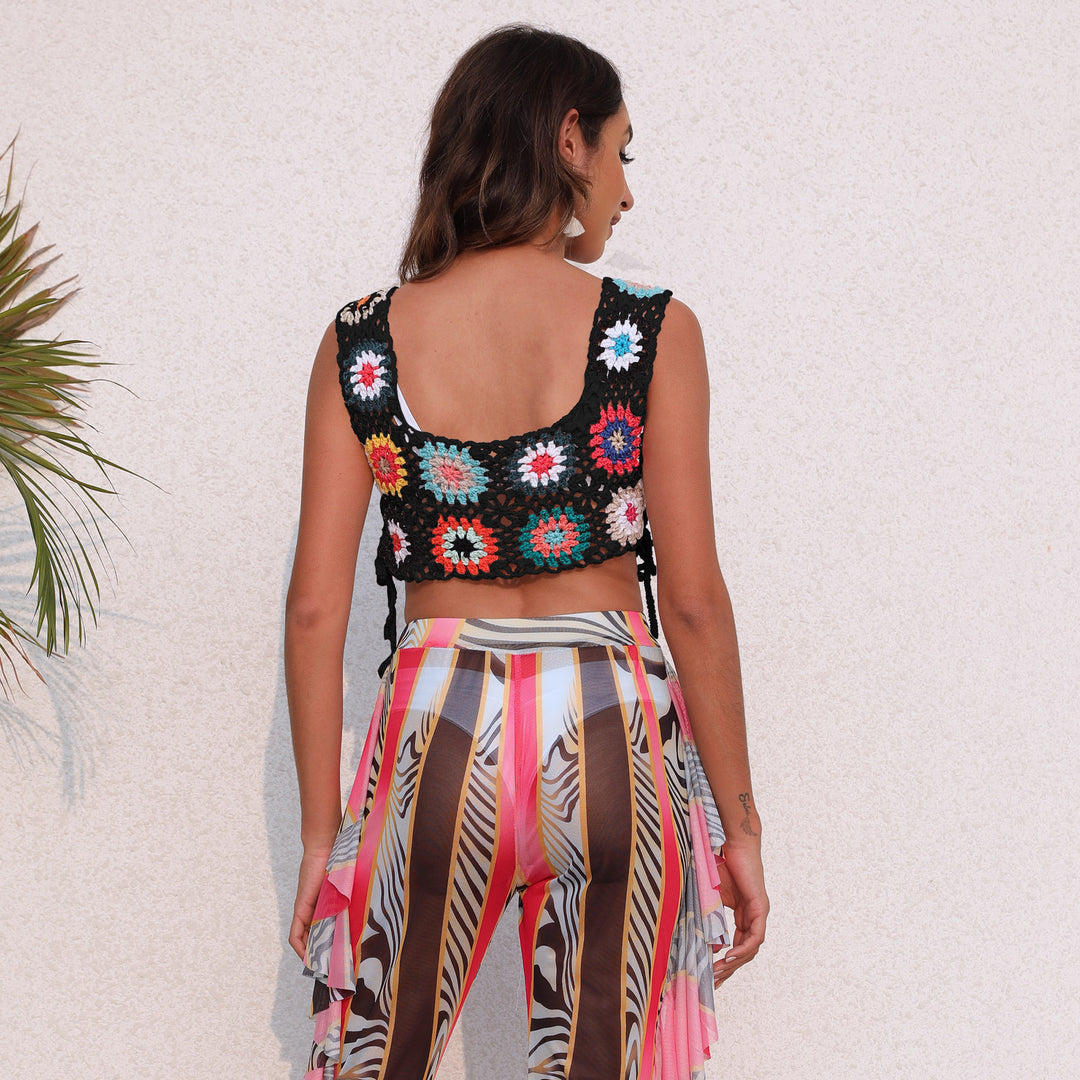 Women's crocheted crop top with colorful floral patterns Mune Fashion