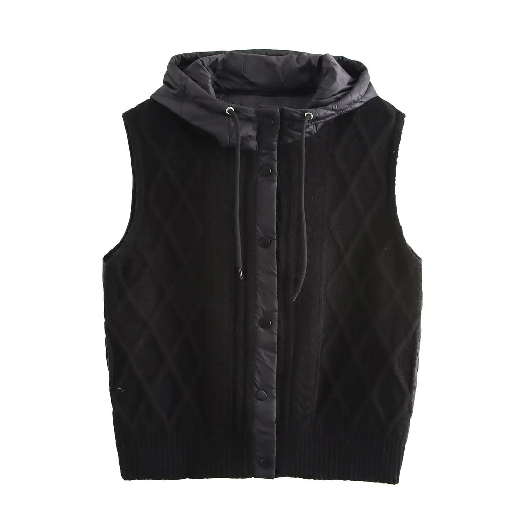 Women's knitted vest with padded hood, standing collar, and cable pattern Mune Fashion