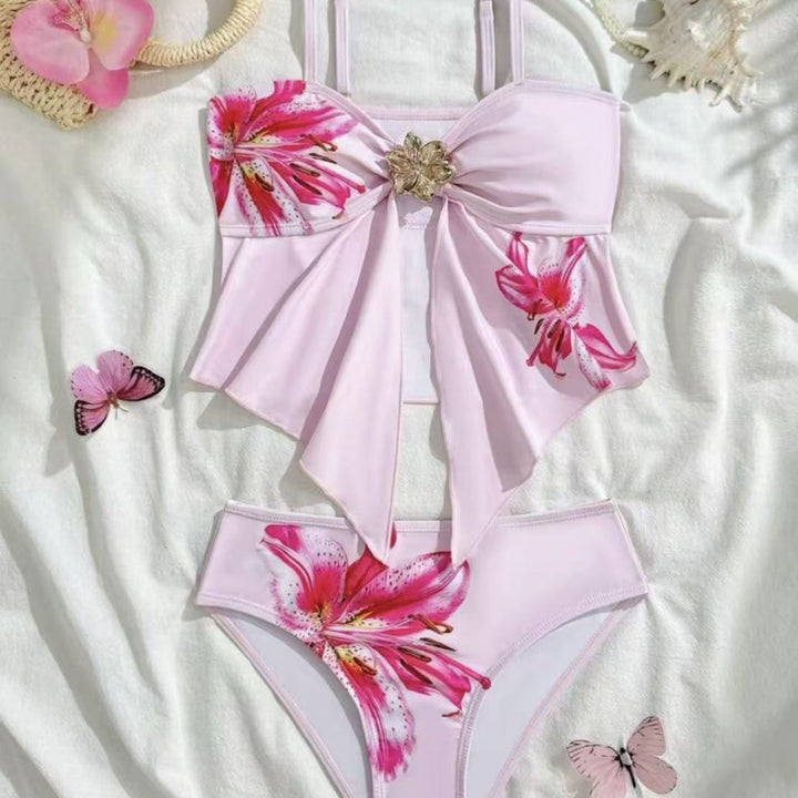 Women's bikini set with floral wrap detail and elegant flower applique Mune Fashion