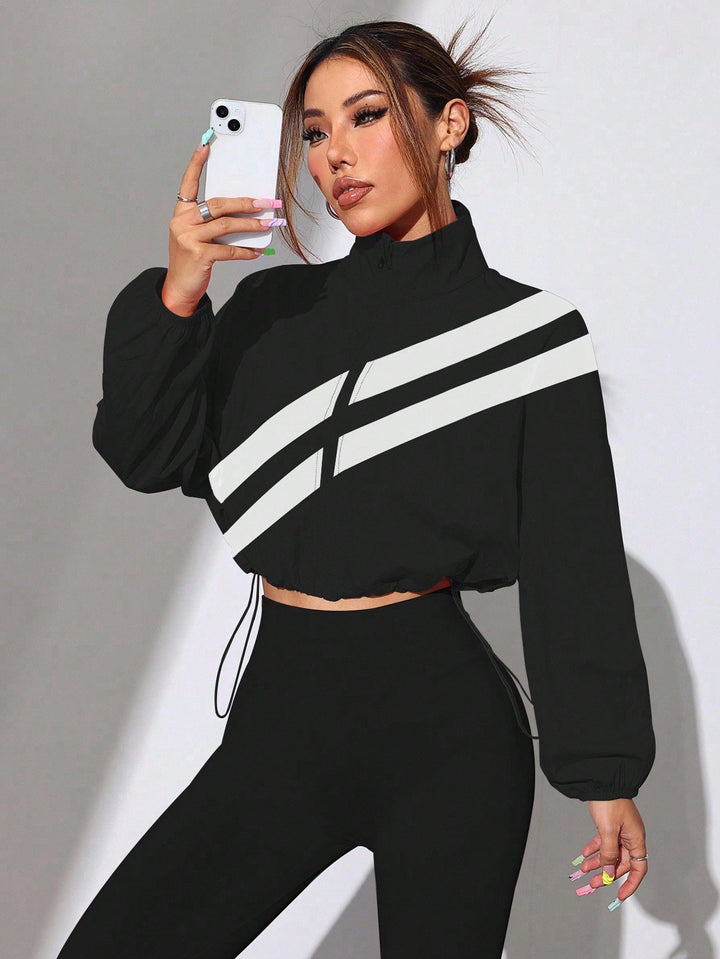 Women's Cropped Windbreaker Jacket with High Collar and Drawstring Mune Fashion