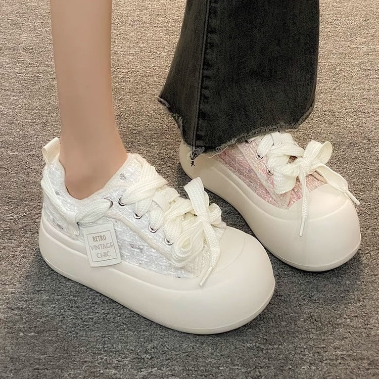 Ladies Vintage Sport Sneakers with comfortable rubber sole and soft upper material Mune Fashion