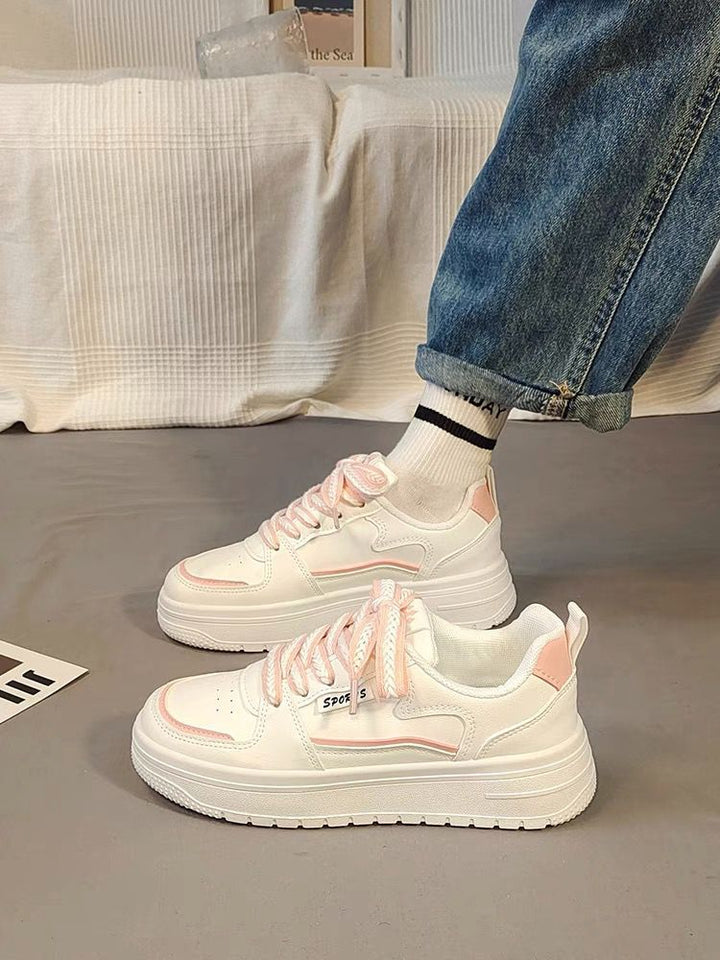 Women's sporty sneakers with stylish platform sole and cushioned comfort Mune Fashion