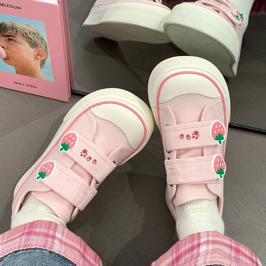 Women's leisure sneakers with cute strawberry appliqués and practical Velcro fastener Mune Fashion