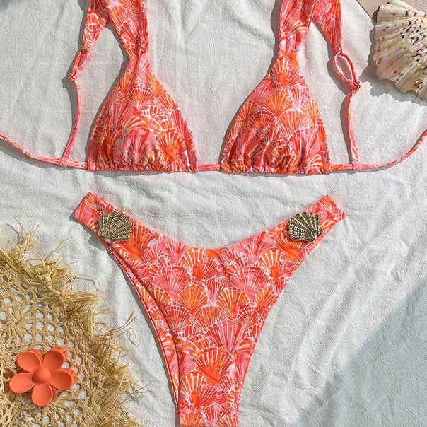 Women Triangle Bikini with Stylish Shell Design Mune Fashion