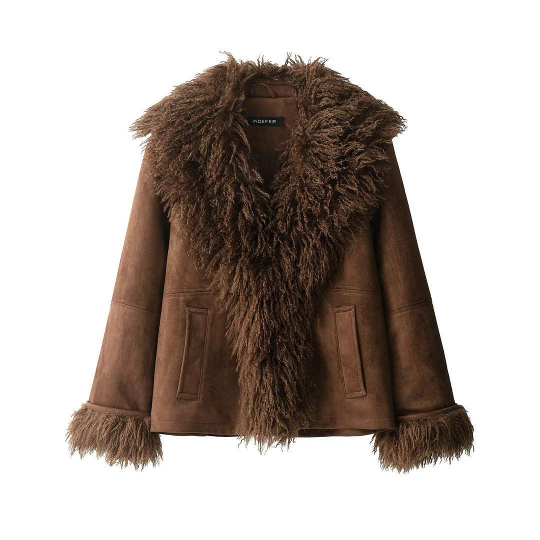 Women's Lambskin Look Coat with Voluminous Teddy Collar Mune Fashion