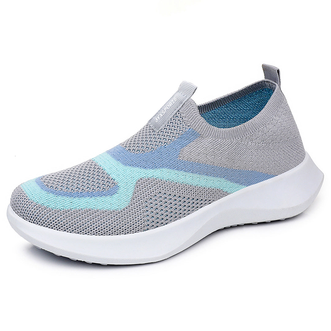 Women's seamless knitted sock sneakers with elastic entry, breathable mesh structure, and lightweight EVA cushioning Mune Fashion