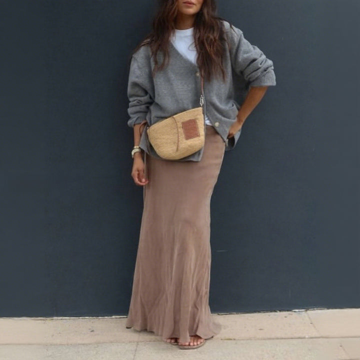 Women's elegant maxi skirt in bias cut with flowing satin look and slim silhouette Mune Fashion