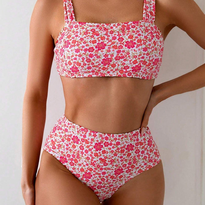 Ladies Two-Piece Crop Top Bikini Set with Floral Design and Wide Straps Mune Fashion