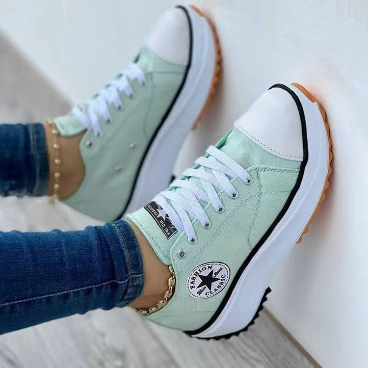 Women's platform sneaker made of canvas with zigzag rubber outsole and reinforced toe cap Mune Fashion