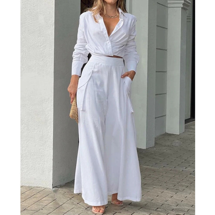 Women's high-waisted wide Palazzo pants with side cargo pocket and flowing silhouette