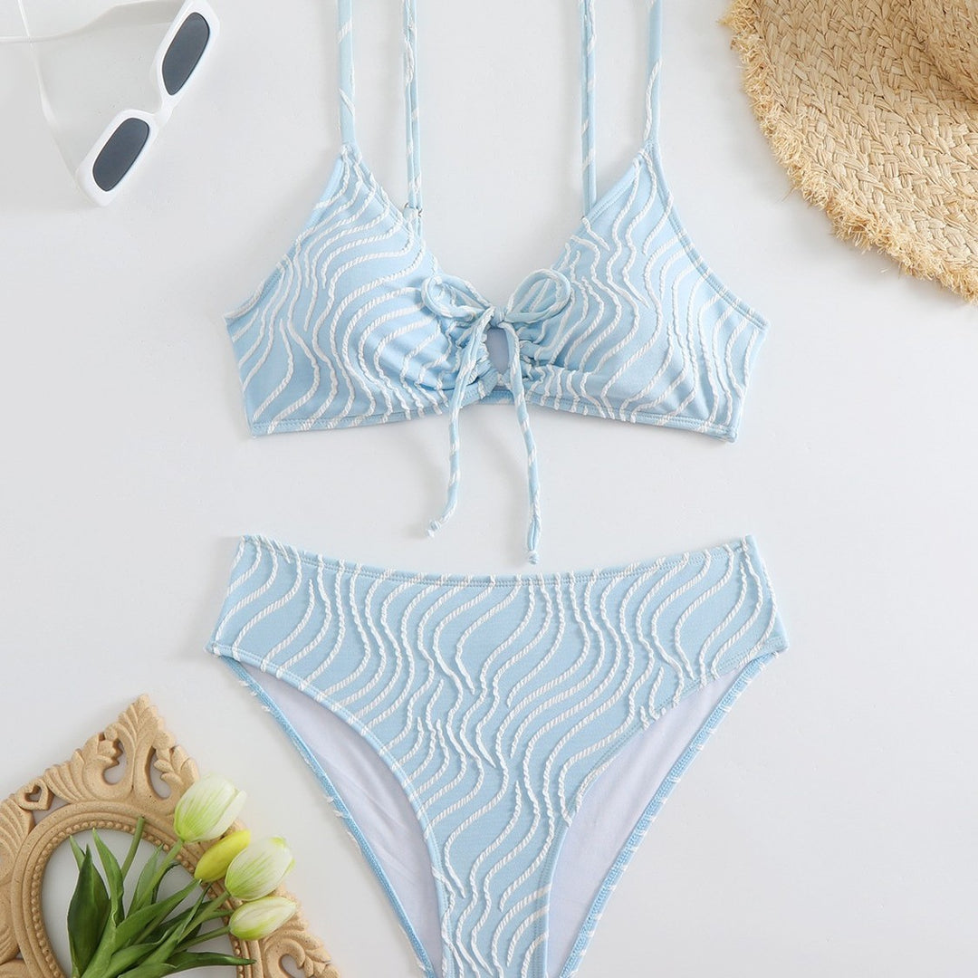 Women's Triangle Bikini with Playful Wave Pattern Mune Fashion