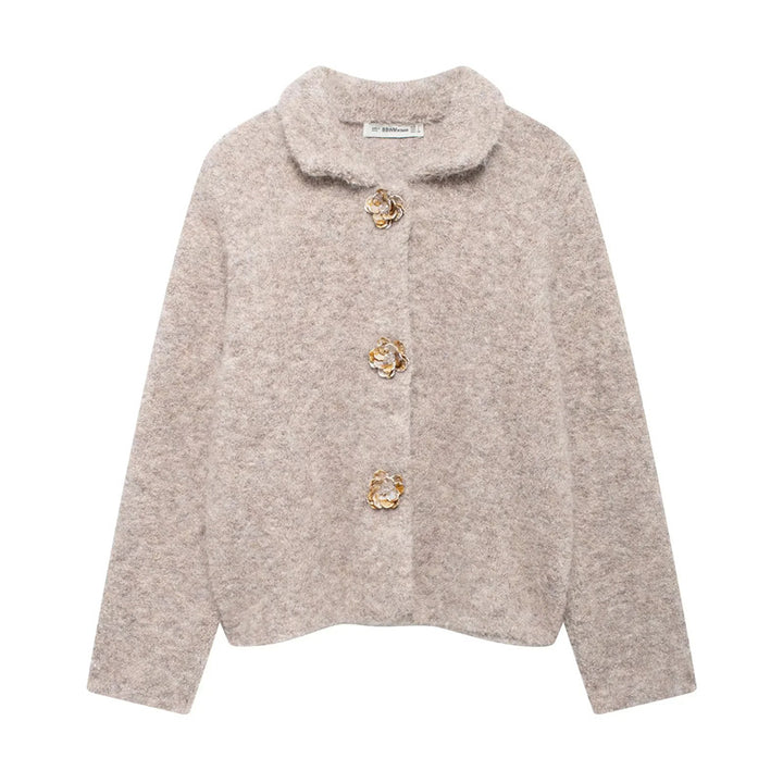 Women's short bouclé teddy jacket with decorative flower buttons, shirt collar, and boxy fit Mune Fashion