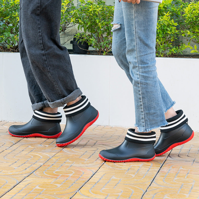 Men's Short Waterproof Rubber Boot with Non-Slip Profile Sole Mune Fashion