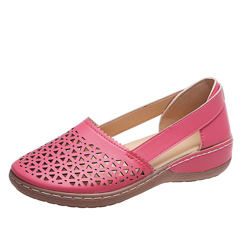 Women's perforated slipper pumps with side cut-outs, elastic heel strap, and cushioning comfort sole Mune Fashion