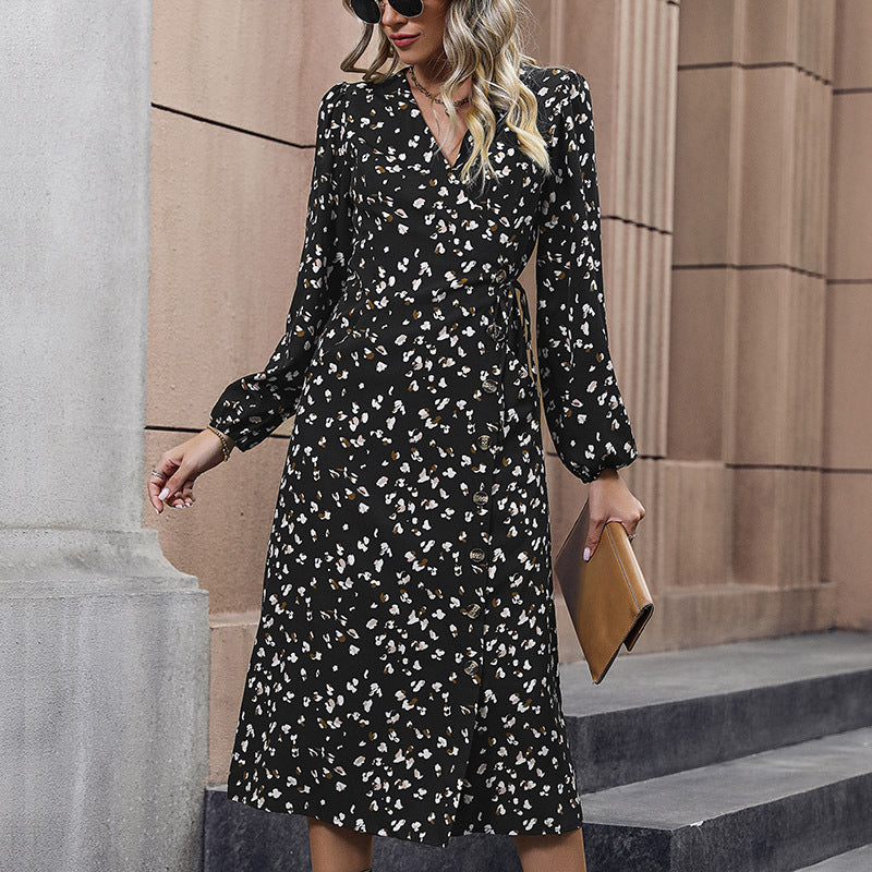 Women’s wrap midi dress with waist detail and V-neck Mune Fashion