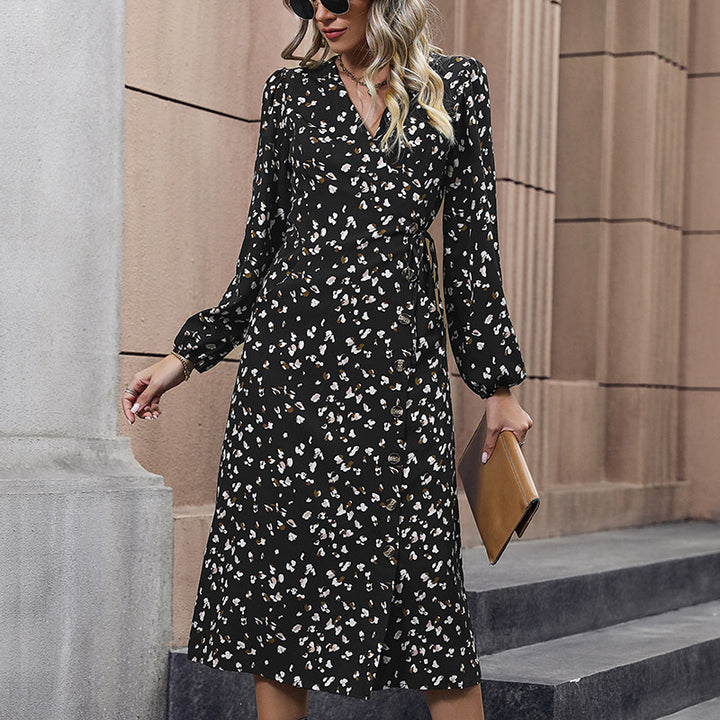 Women’s wrap midi dress with waist detail and V-neck Mune Fashion