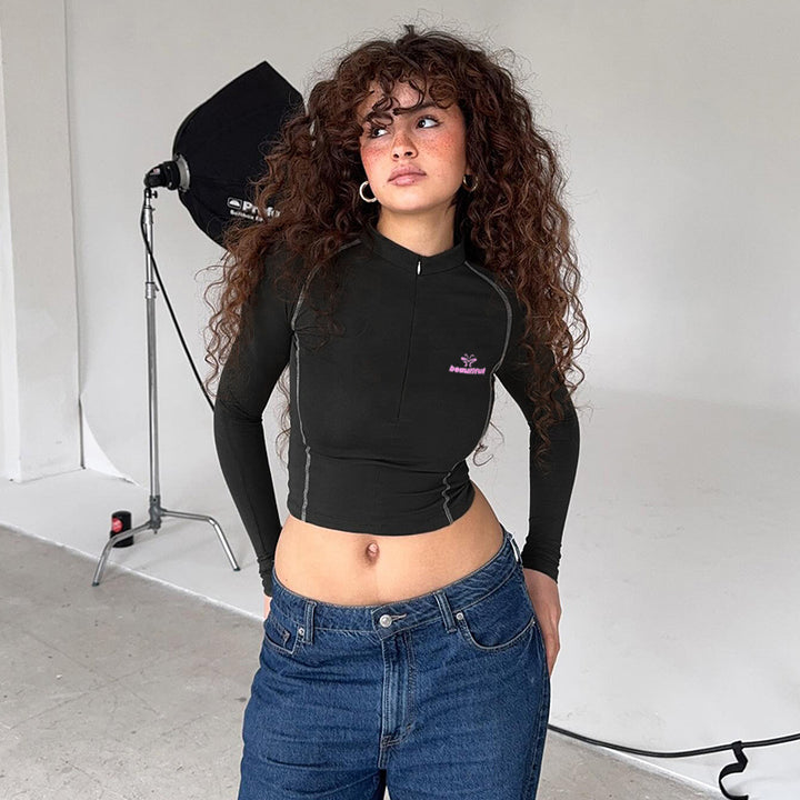 Women's sporty fitted long-sleeve performance shirt with short front zipper Mune Fashion