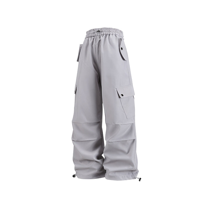 Men's Loose Utility Cargo Pants with Drawstring Waistband, Flap Pockets, and Adjustable Hem Closures Drune